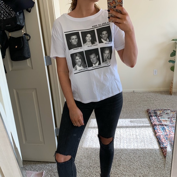 FRIENDS Tops - Friends yearbook graphic tee